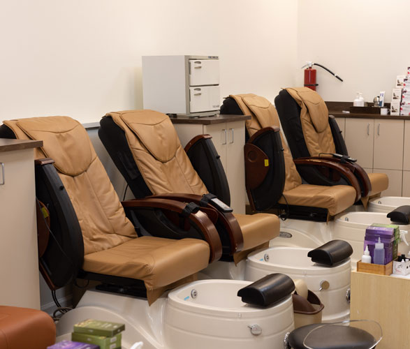 Are you looking for a perfect nail place in Oklahoma City, OK 73170 to do  Manicure and Pedicure?